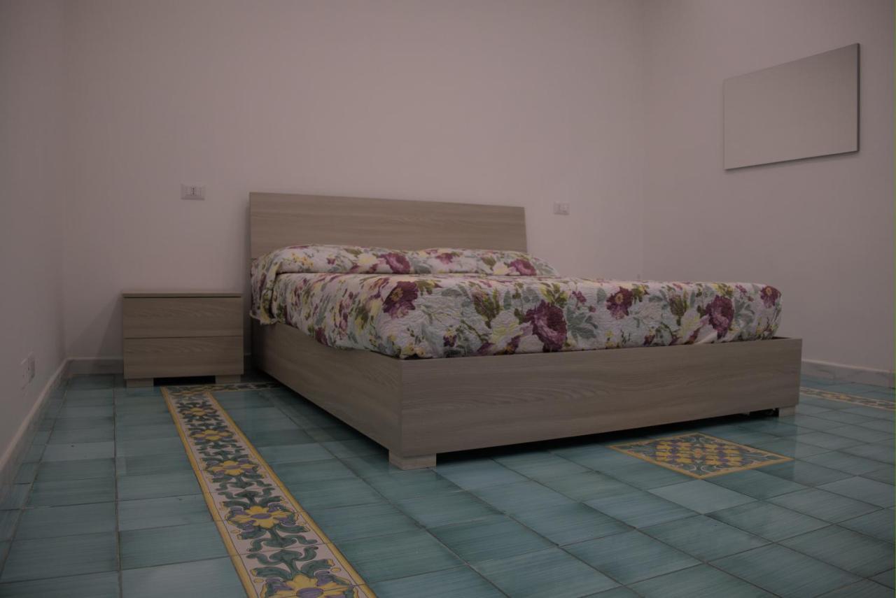 Let It B&B Apartment Salerno Dış mekan fotoğraf